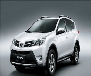   مصر اليوم - تويوتا عبداللطيف جميل تطلق RAV4 2013 الجديدة كليًا