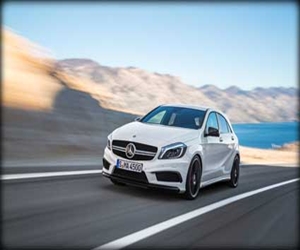   مصر اليوم - مرسيدس تزيح الستار عن سياراتها A45 AMG في جنيف