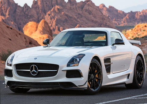   مصر اليوم - مرسيدس SLS AMG 2014 أكبر حجمًا وأقل ضررًا بالبيئة