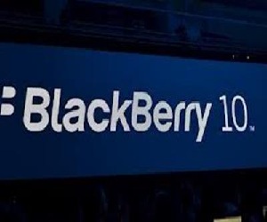   مصر اليوم - الـ BlackBerry 10 ستستقبل قريبا تحديث جديد يخص  الفيسبوك وتويتر