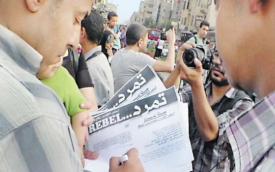   مصر اليوم - خبراء قانونيون لـمصر اليوم: حملة تمرد ليس لها أي غطاء أو شكل قانوني