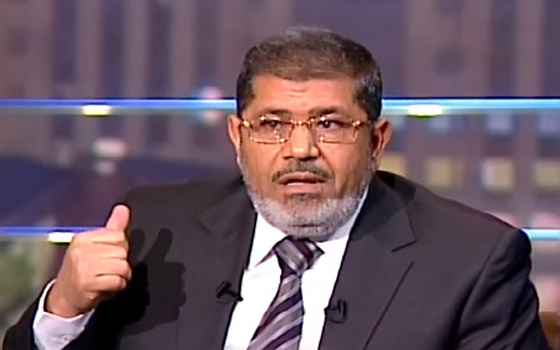   مصر اليوم - مرسي يُؤسِّس لحرية عمل المجتمع المَدَنِي بقانون الجمعيات الأهلية الجديد