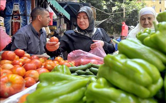   مصر اليوم - اسعار الخضار و المواد الاستهلاكية ترتفع في لبنان بشكل كبير