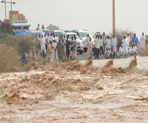   مصر اليوم - قطر توجه بتسيير جسر جوي لمساعدة ضحايا السيول في السودان