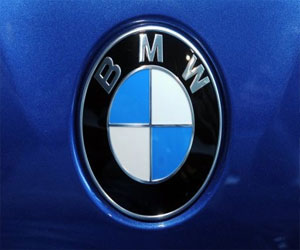   مصر اليوم - BMW لن تستثمر المزيد في جنوب أفريقيا بسبب الإضرابات