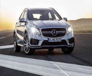   مصر اليوم - مرسيدس بنز تطلق GLA 45 AMG توليد قوة 360 حصانًا