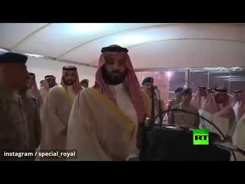 شاهد محمد بن سلمان يُدشنّ أول طائرة تدريب نفاثة من طراز هوك