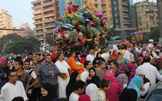   مصر اليوم - تخصيص 35 ساحة في السويس لأداء صلاة عيد الفطر